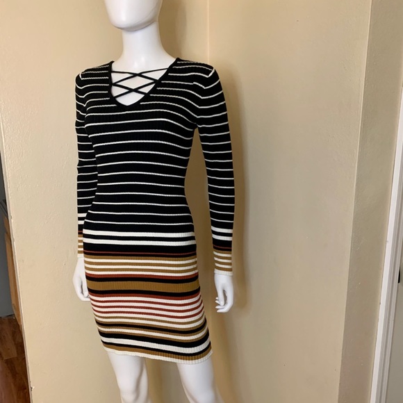 No boundaries ribbed dress - Picture 2 of 6